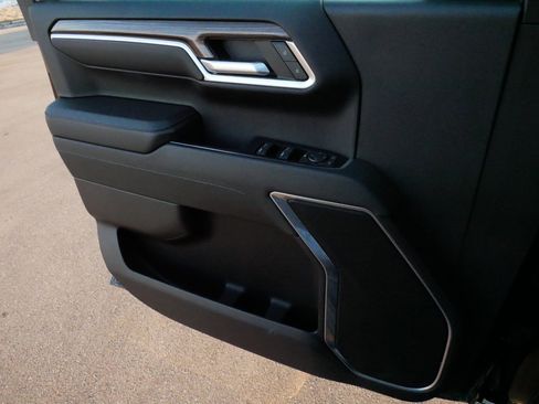 Used 2022 Chevrolet Silverado 1500 RST w/ Z71 Off-Road Package image 27