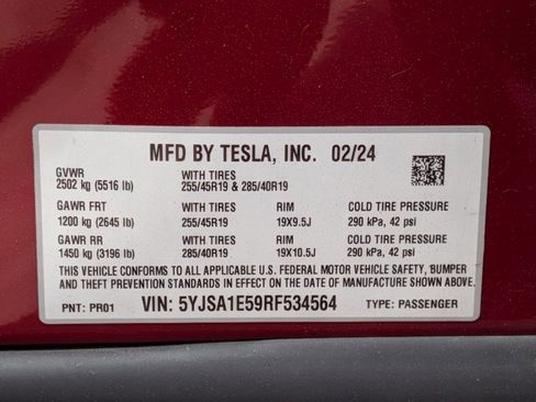 Used 2024 Tesla Model S image 15