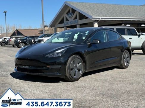 Used 2022 Tesla Model 3 Long Range image 1