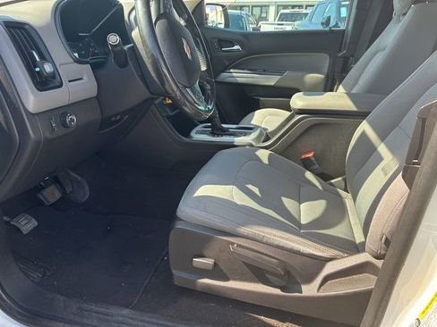 Used 2016 Chevrolet Colorado LT RWD image 4
