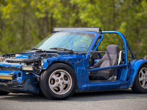 Used 1995 MAZDA MX-5 Miata RWD image 2