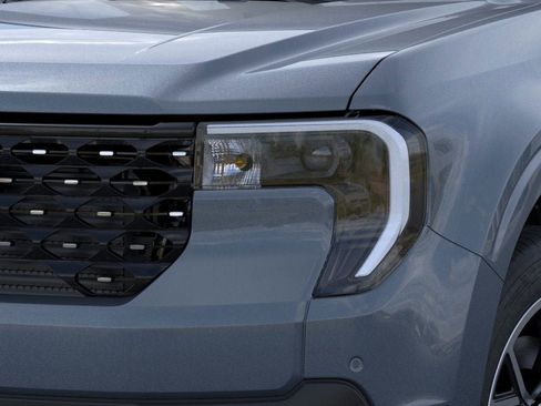 New 2026 Ford Maverick Lariat w/ 4K Tow Package image 19