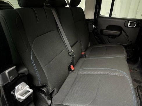 Used 2024 Jeep Wrangler Unlimited Rubicon 4xe w/ Convenience Group image 26