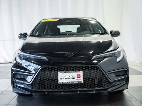 Used 2023 Toyota Corolla SE FWD image 2