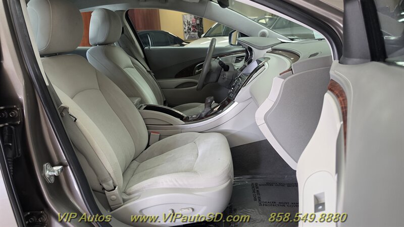 Used 2010 Buick LaCrosse CX FWD image 15