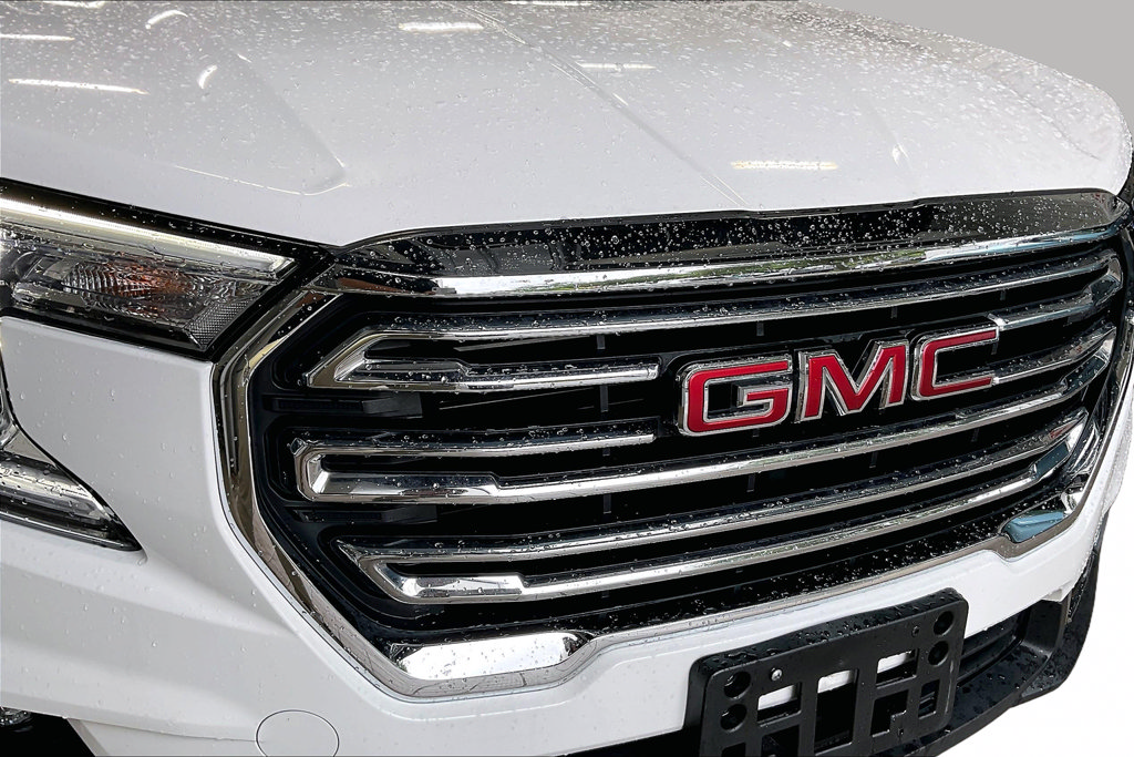 Used 2024 GMC Terrain SLT AWD/4WD image 26