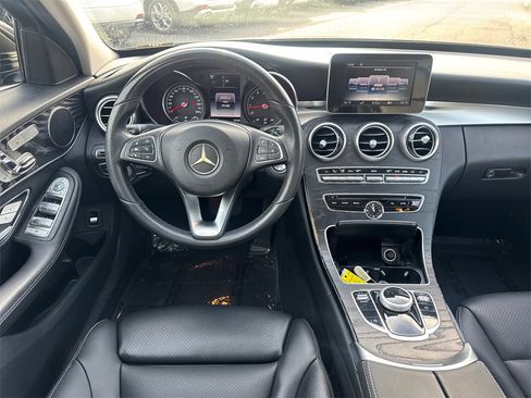 Used 2017 Mercedes-Benz C 300 Sedan image 23