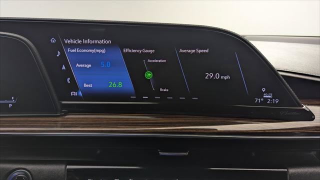 Used 2023 Cadillac Escalade Luxury w/ LPO, Floor Liner Package RWD image 27