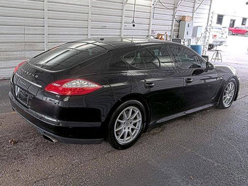 Used 2013 Porsche Panamera image 2