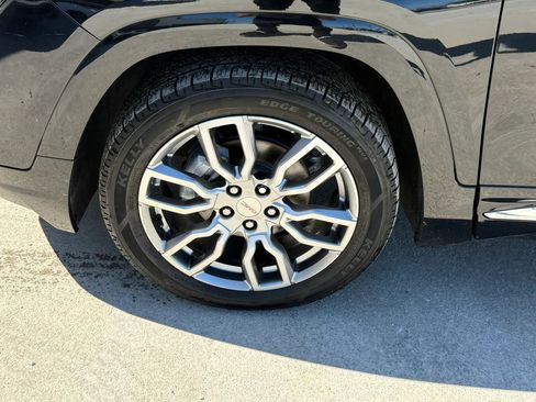 Used 2022 GMC Terrain Denali w/ LPO, Floor Liner Package AWD/4WD image 45