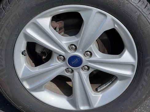 Used 2014 Ford Escape SE w/ Equipment Group 201A FWD image 31