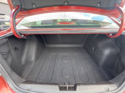 Used 2013 Chevrolet Cruze LS FWD image 20