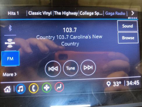 Used 2022 Chevrolet Malibu LT image 25