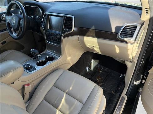 Used 2015 Jeep Grand Cherokee Limited image 27