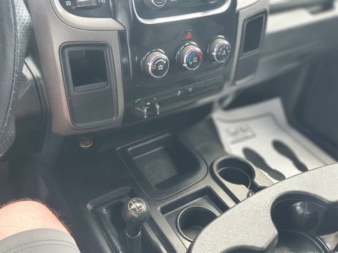 Used 2017 RAM 2500 Tradesman AWD/4WD image 28