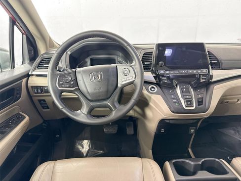 Used 2023 Honda Odyssey EX-L image 31