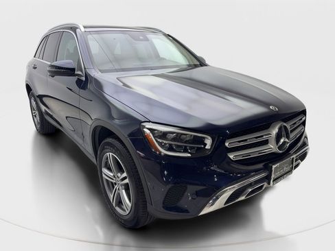 Used 2022 Mercedes-Benz GLC 300 4MATIC w/ Premium Package Lite image 4
