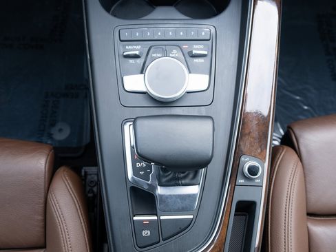 Used 2017 Audi A4 2.0T allroad Premium Plus image 5