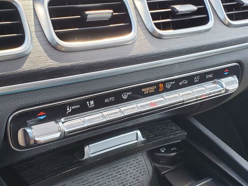 Used 2023 Mercedes-Benz GLE 350 w/ AMG Line Exterior image 29