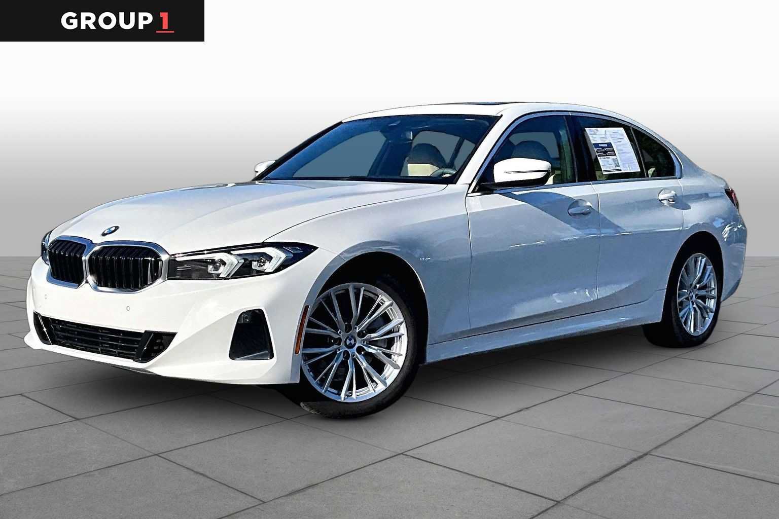 Used 2024 BMW 330i Sedan w/ Premium Package RWD image 1