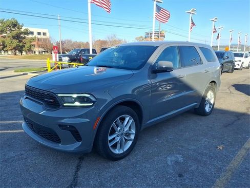 Used 2022 Dodge Durango GT image 1