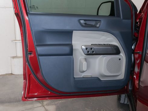 Used 2026 Ford Maverick XLT FWD image 36
