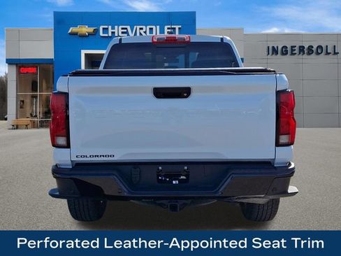 Used 2025 Chevrolet Colorado Z71 w/ Midnight Edition image 26