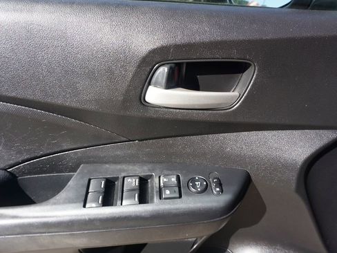 Used 2016 Honda CR-V SE image 3