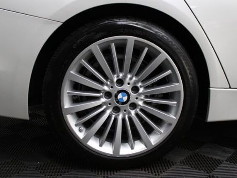 Used 2013 BMW 328i xDrive Sedan image 5