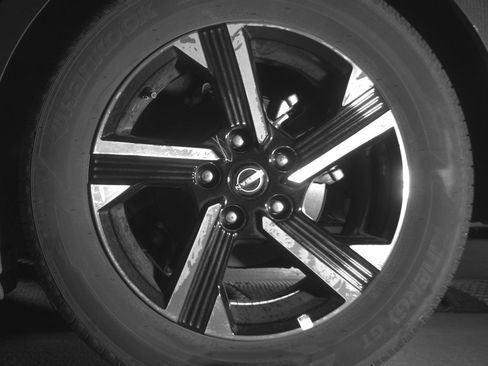 Used 2025 Nissan Sentra SV image 14