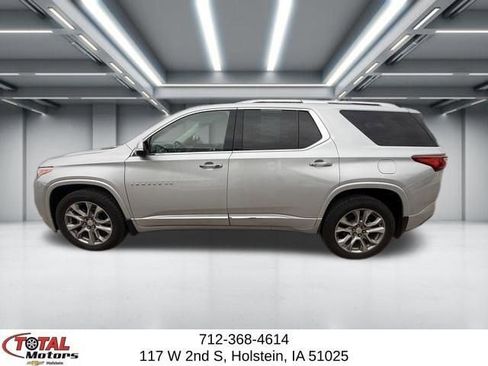 Used 2019 Chevrolet Traverse Premier AWD/4WD image 5