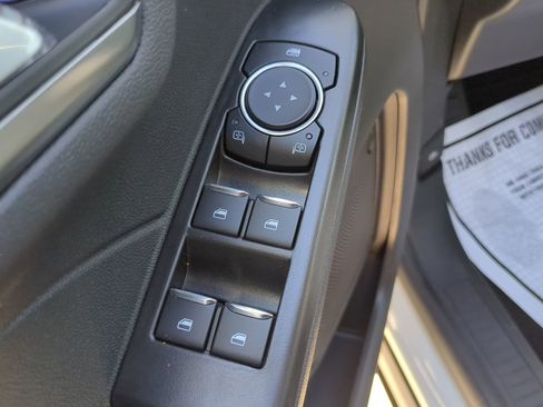 New 2026 Ford Escape SE image 50