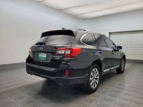 Used 2017 Subaru Outback 3.6R Touring w/ Popular Package #5A image 9