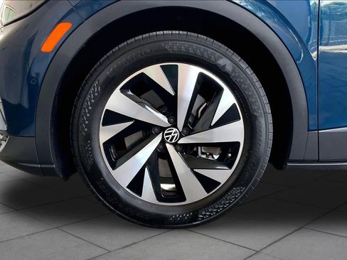 Used 2023 Volkswagen ID.4 Pro RWD image 10