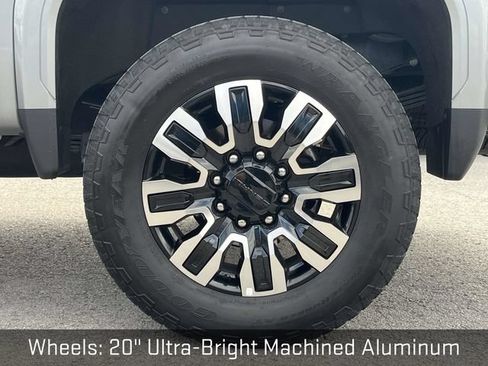 Used 2025 GMC Sierra 2500 Denali Ultimate w/ Max Trailering Package AWD/4WD image 11