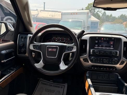 Used 2015 GMC Sierra 2500 SLT w/ Driver Alert Package AWD/4WD image 11