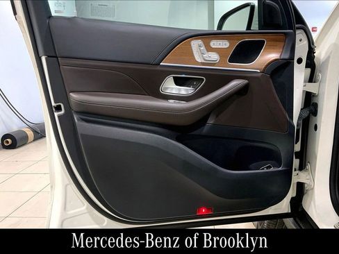 Used 2023 Mercedes-Benz GLE 450 4MATIC image 24