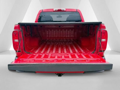 Used 2018 Chevrolet Colorado LT AWD/4WD image 31