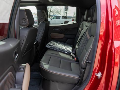 New 2026 GMC Canyon Denali image 13