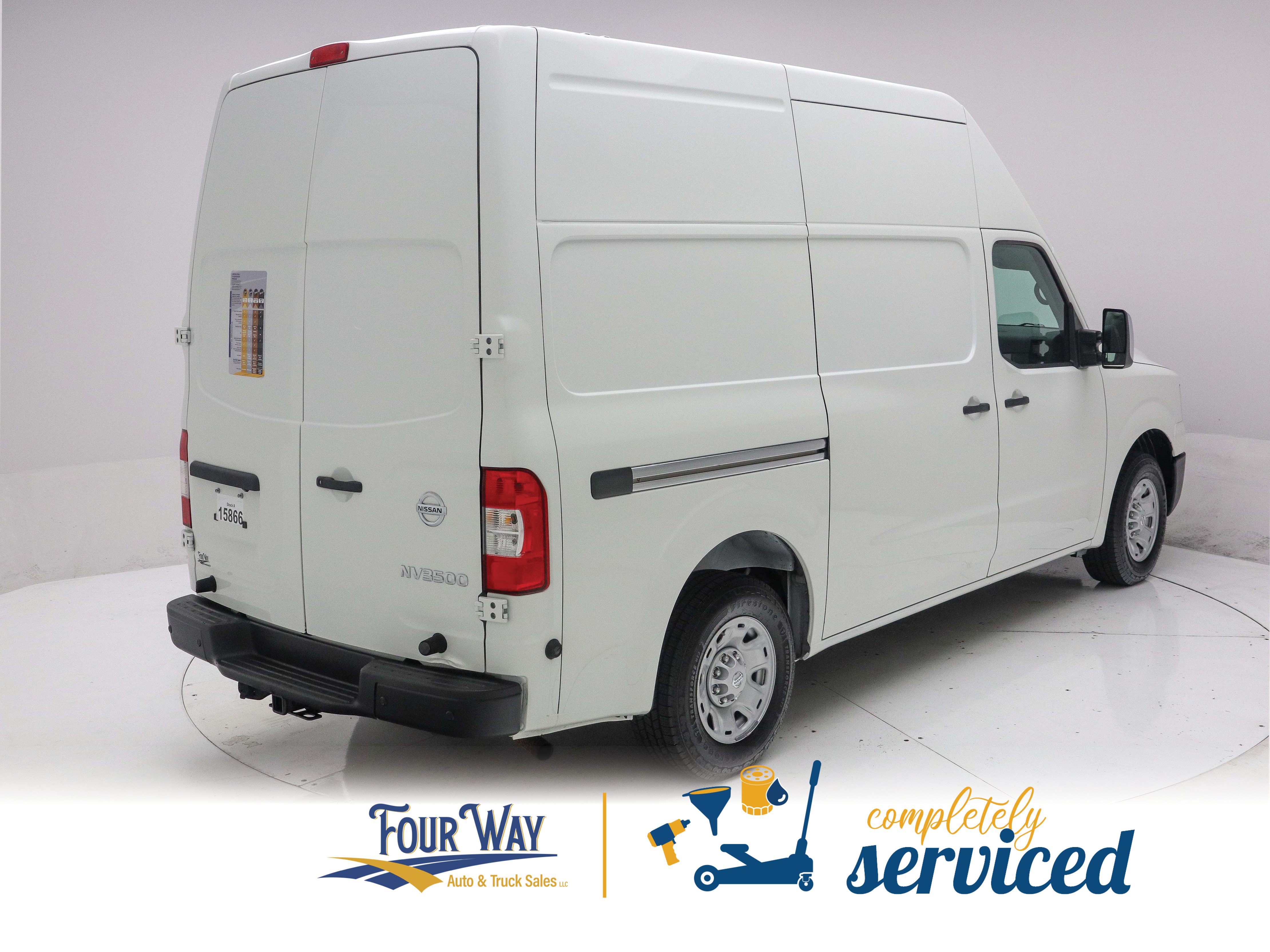 Used 2019 Nissan NV 3500 SV w/ Navigation Package RWD image 4