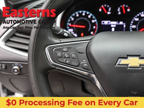 Used 2024 Chevrolet Malibu LT FWD image 15