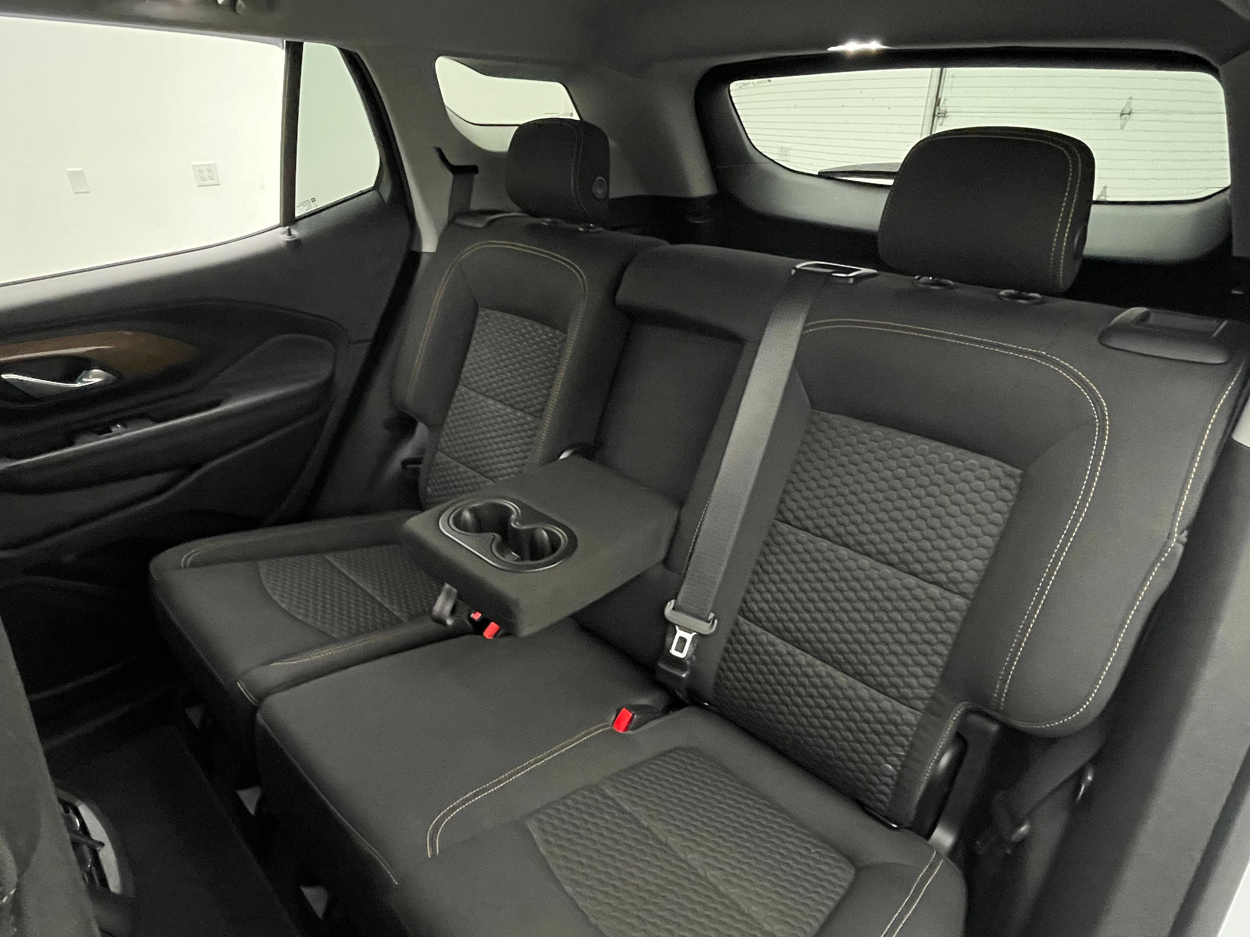 Used 2018 GMC Terrain SLE w/ Driver Convenience Package FWD image 38