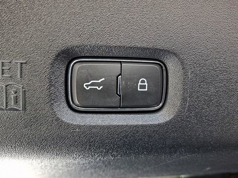 Certified 2025 Ford Expedition Max Active image 30