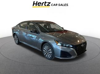 Used 2025 Nissan Altima 2.5 SV video 1