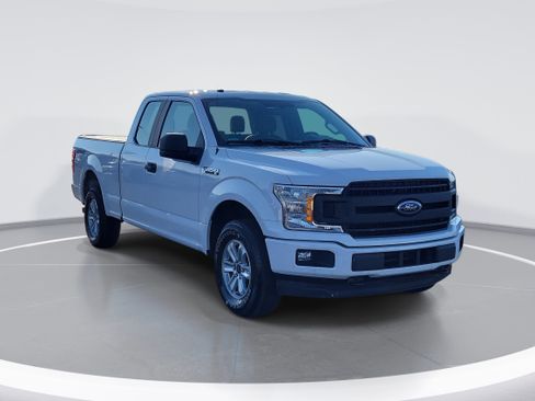 Used 2018 Ford F150 XL w/ Equipment Group 101A Mid image 2