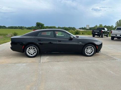 New 2026 Dodge Charger R/T AWD/4WD image 9