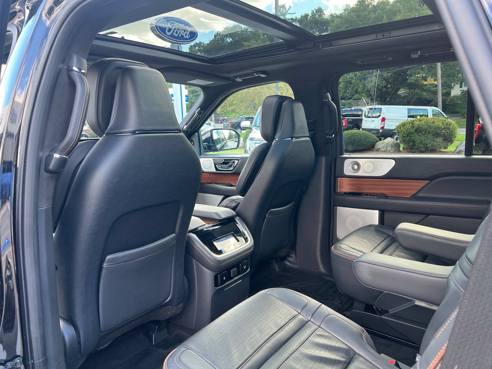 Used 2023 Lincoln Navigator Black Label AWD/4WD image 17