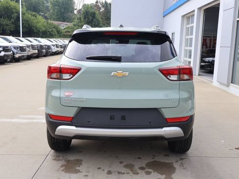 New 2026 Chevrolet TrailBlazer LT w/ Convenience Package AWD/4WD image 9