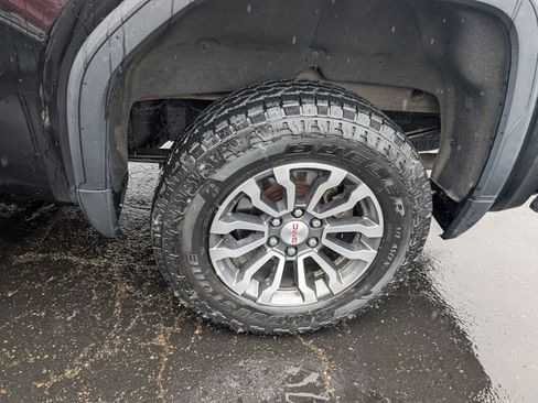 Used 2019 GMC Sierra 1500 AT4 w/ AT4 Premium Package AWD/4WD image 24
