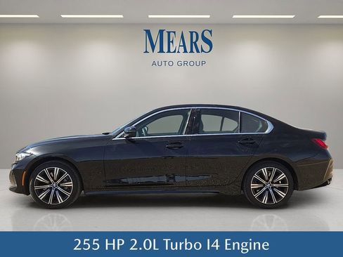 Used 2025 BMW 330i xDrive Sedan image 3